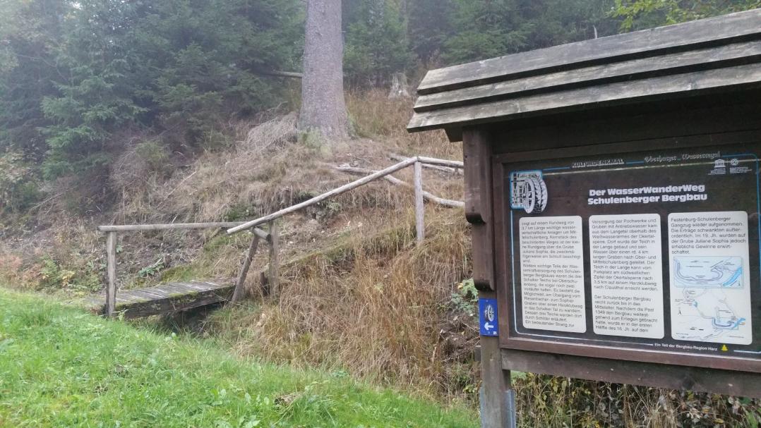 Informationstafel am Riesenbacher Graben